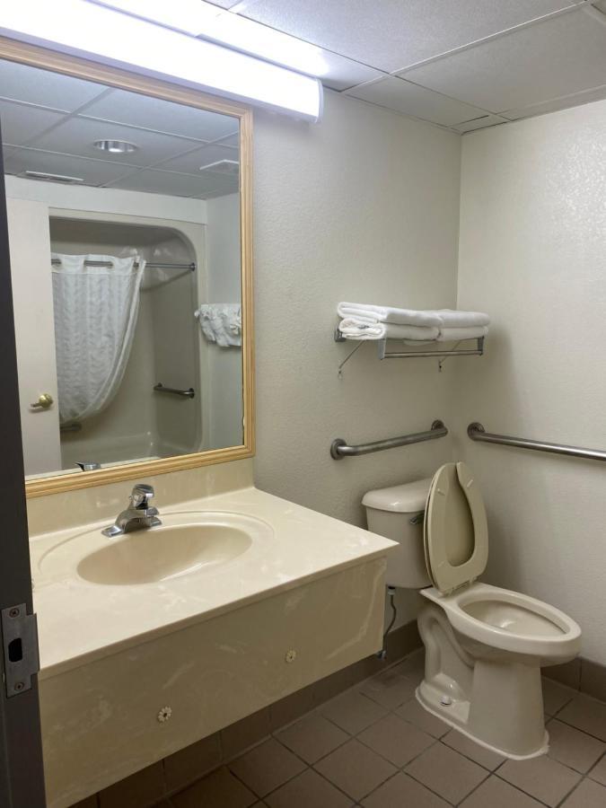 Quality Inn Surfside Beach Eksteriør billede